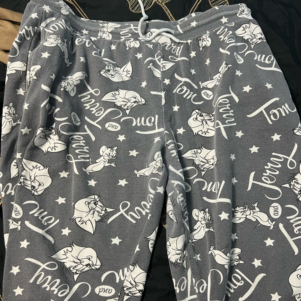 tom and jerry sweat pants